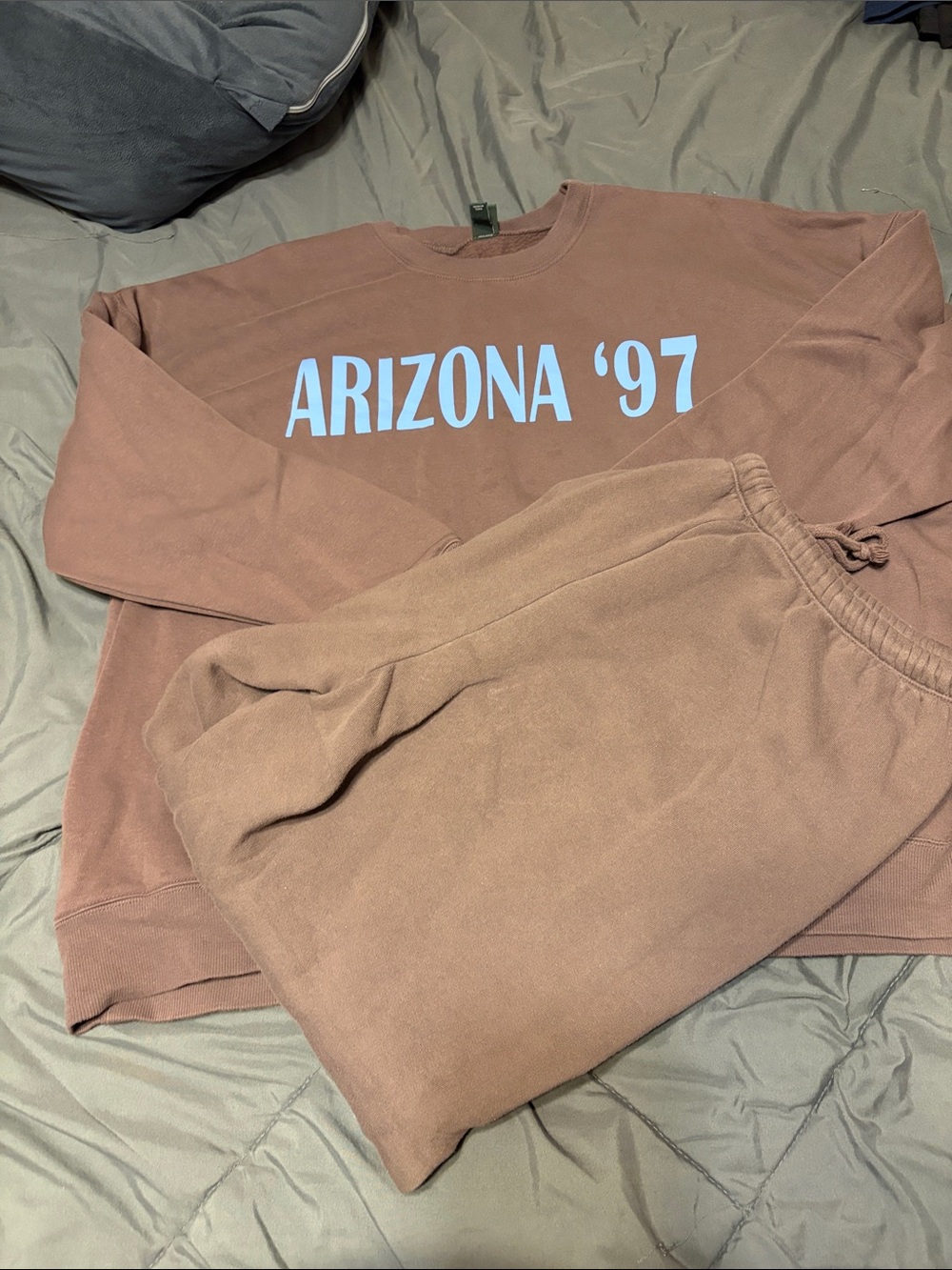 wild fable Brown Crewneck Sweatshirt and sweat pants set
